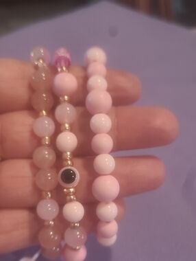 Stackable Pink Beaded Bracelet Set with Gold Accents